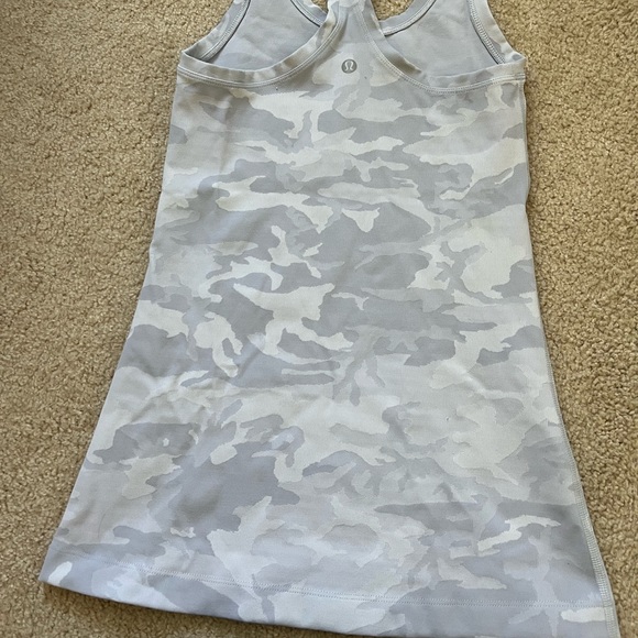 LULULEMON RACERBACK TANK - Picture 3 of 3
